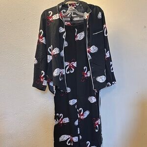Victoria's Secret Black and Red Pajama Swam Print Set Size L